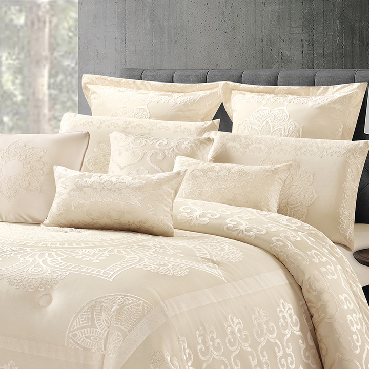 10 Pcs Luxury Bedding Gift Set – Light Beige Damask