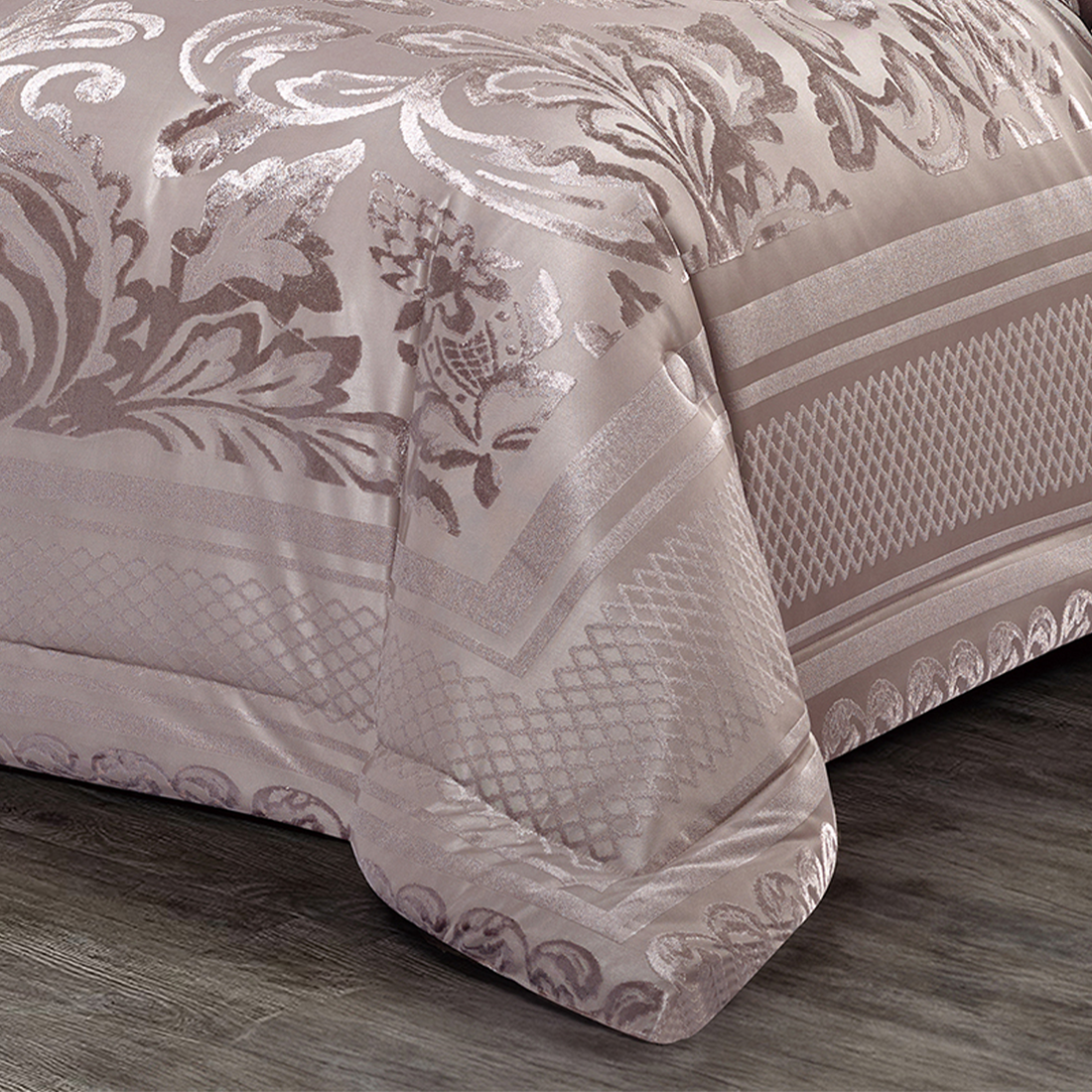10 Pcs Luxury Bedding Gift Set – Dusty Pink Damask