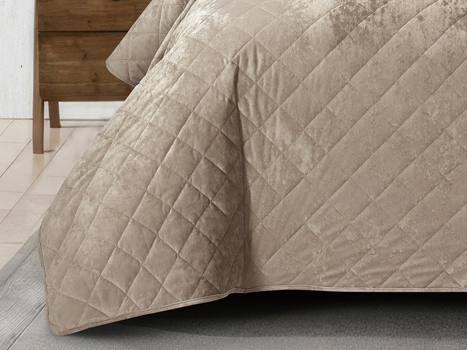 3 Piece Crushed Velvet Bedspread Set – Tan