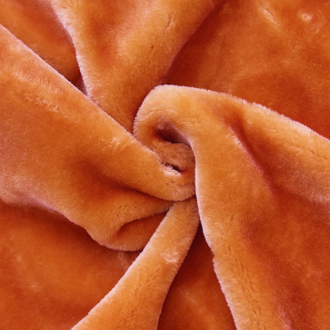 Super Soft 4kg 220 x 240 Mink Blanket – Golden Sunset