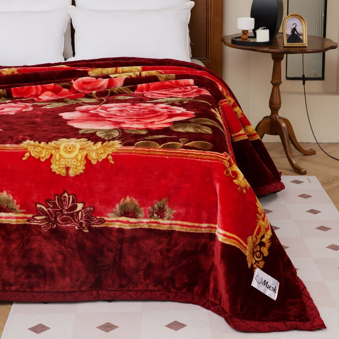 Super Soft 4kg 220 x 240 Mink Blanket – Royal Red Bloom