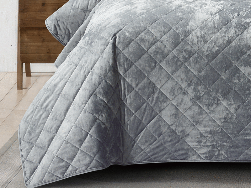 3 Piece Crushed Velvet Bedspread Set – Grey