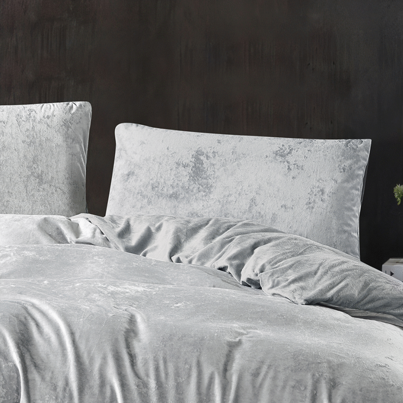 Crushed Velvet 3 Piece Quilt Cover Set – Silver