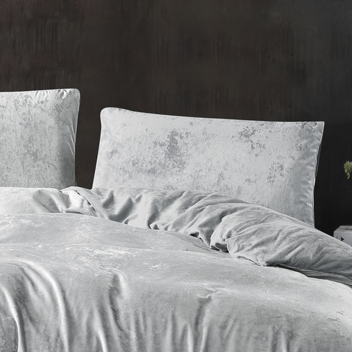 Crushed Velvet 3 Piece Quilt Cover Set – Silver