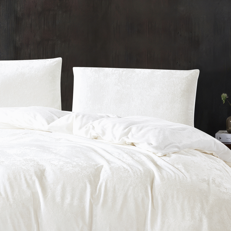 Crushed Velvet 3 Piece Quilt Cover Set – White