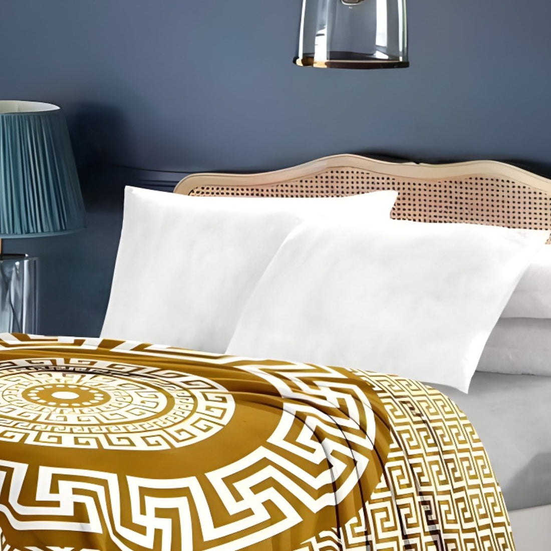 Super Soft 4kg 220 x 240 Mink Blanket – Golden Yellow Greek Key