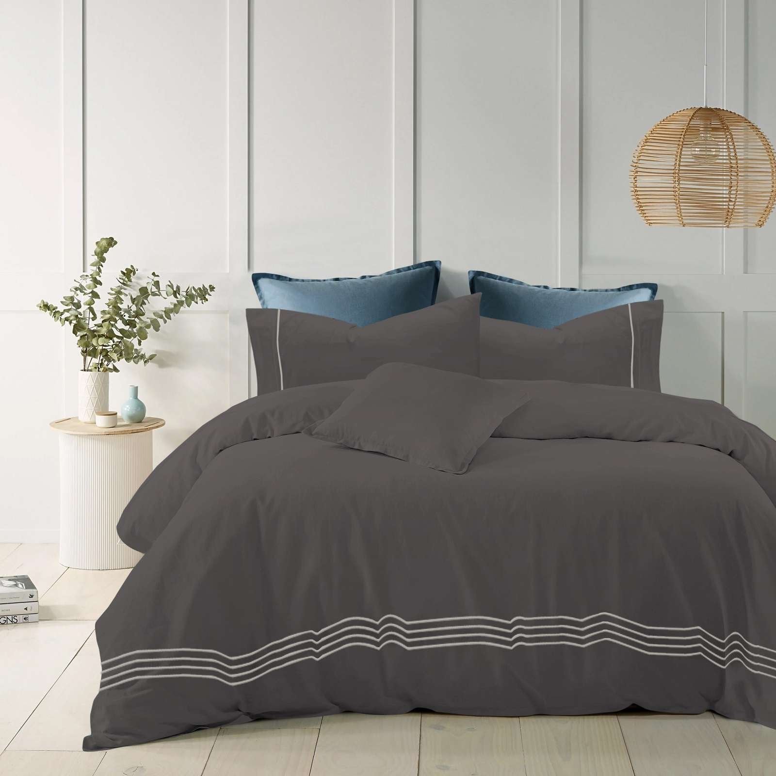 1200TC Pure Cotton 3pcs Embroidery Quilt Cover – Charcoal